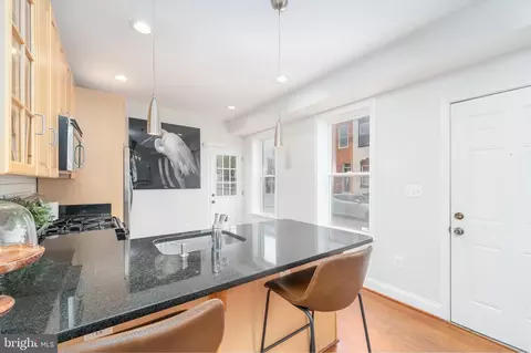 Dining - 2808 E Fairmount Ave E, Baltimore, MD 21224 photo 3 of 3