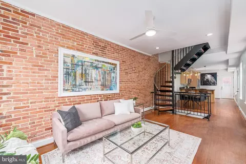 Living - 2808 E Fairmount Ave E, Baltimore, MD 21224 photo 1 of 2