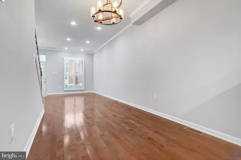 337 S Macon St, Baltimore, MD 21224 photo 6