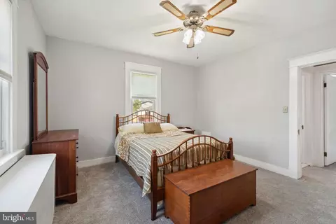 Bedroom - 2602 Hemlock Ave, Baltimore, MD 21214 photo 5 of 6