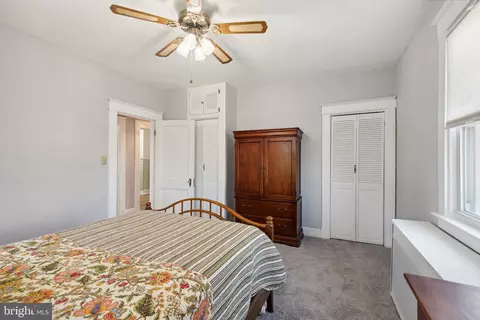 Bedroom - 2602 Hemlock Ave, Baltimore, MD 21214 photo 4 of 6