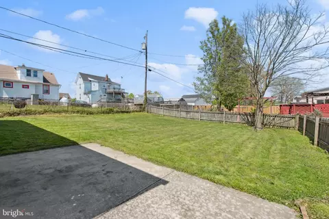 Exterior - 2602 Hemlock Ave, Baltimore, MD 21214 photo 3 of 6
