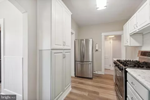 Kitchen - 2602 Hemlock Ave, Baltimore, MD 21214 photo 4 of 4