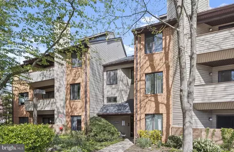 1702 Mount Washington Ct #D, Baltimore, MD 21209
