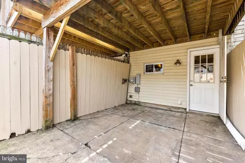 Exterior - 1607 Patapsco St, Baltimore, MD 21230 photo 4 of 7