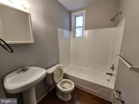 Bath - 436 E Lanvale St, Baltimore, MD 21202 photo 4 of 4