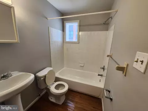Bath - 436 E Lanvale St, Baltimore, MD 21202 photo 2 of 4