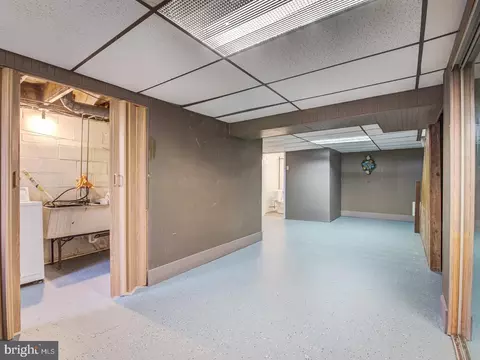 5205 Saybrook Rd, Baltimore, MD 21206 photo 17