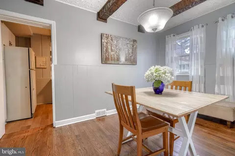 Dining - 6006 Hillen Rd, Baltimore, MD 21239 photo 2 of 4