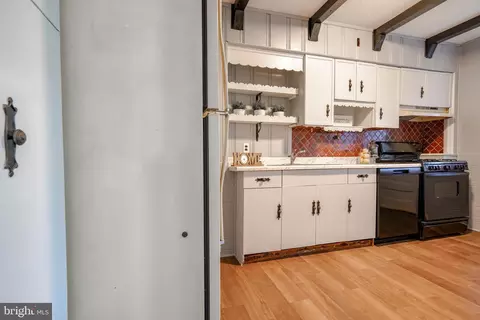 Kitchen - 6006 Hillen Rd, Baltimore, MD 21239 photo 1 of 5