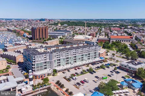 View/Area - 2772 Lighthouse Pt E #316, Baltimore, MD 21224 photo 8 of 8
