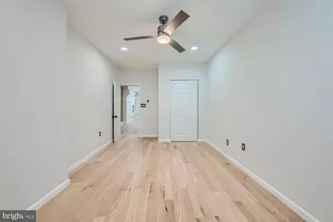 Entry Way - 1614 E Lanvale St E, Baltimore, MD 21213 photo 1 of 3