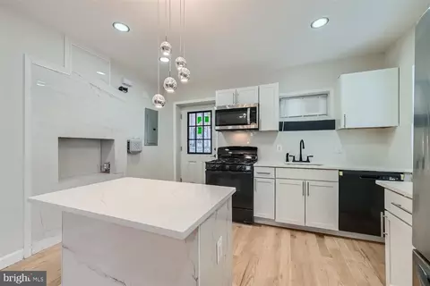 Kitchen - 1614 E Lanvale St E, Baltimore, MD 21213 photo 5 of 8