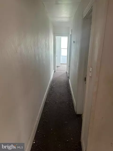 704 E 23rd St, Baltimore, MD 21218 photo 9
