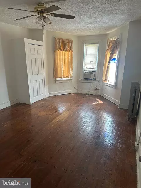 704 E 23rd St, Baltimore, MD 21218 photo 8