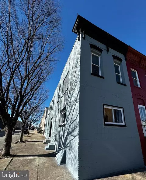 Exterior - 514 S Payson St S, Baltimore, MD 21223 photo 2 of 2