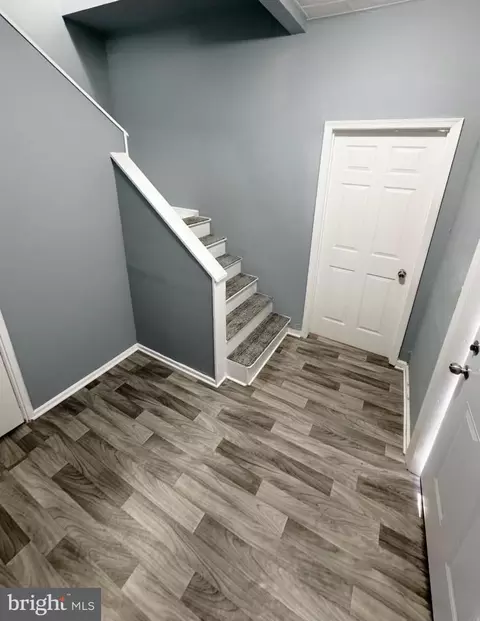 Entry Way - 514 S Payson St S, Baltimore, MD 21223 photo 3 of 3