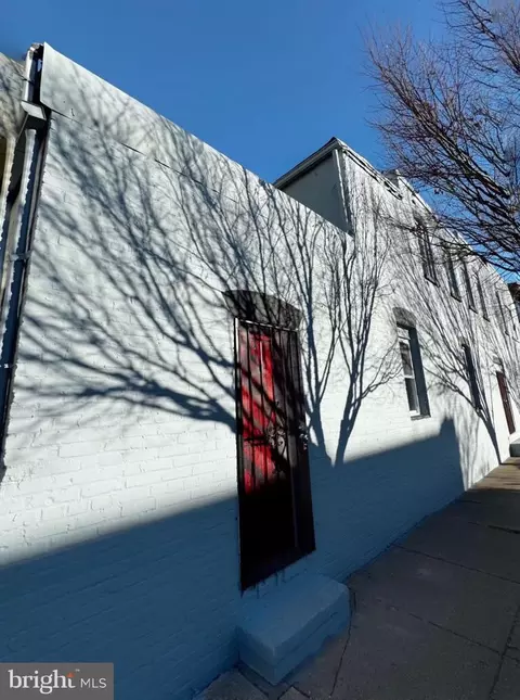 Exterior - 514 S Payson St S, Baltimore, MD 21223 photo 1 of 2
