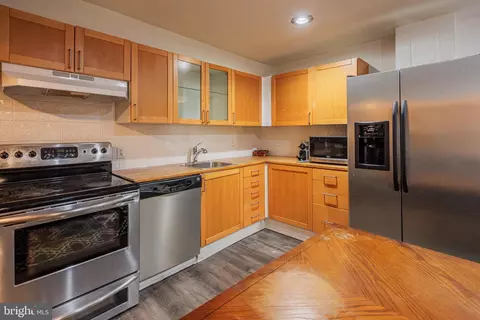 Kitchen - 5926 Smith Ave, Baltimore, MD 21209 photo 6 of 6
