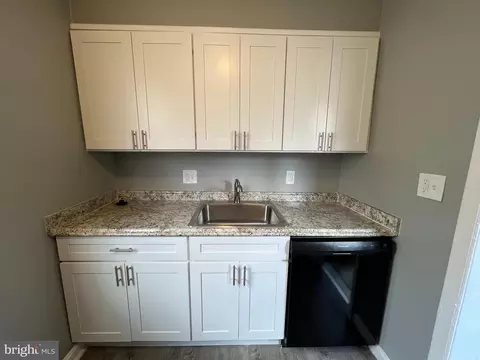 1121 Gleneagle Rd, Baltimore, MD 21239 photo 4