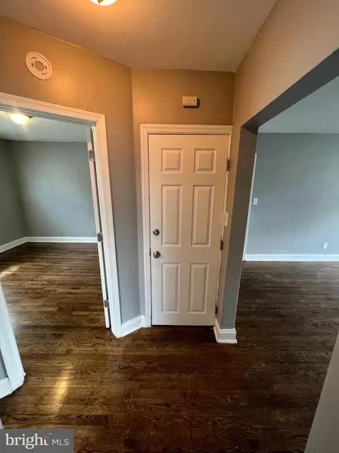 1121 Gleneagle Rd, Baltimore, MD 21239 photo 10