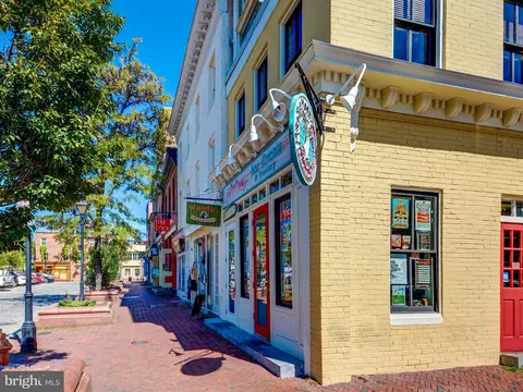 View/Area - 835 S Bond St, Baltimore, MD 21231 photo 5 of 11