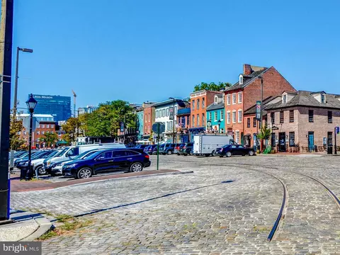 View/Area - 835 S Bond St, Baltimore, MD 21231 photo 4 of 11