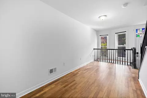 408 E Oliver St, Baltimore, MD 21202 photo 5