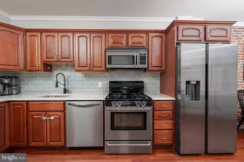 Kitchen - 1246 William St, Baltimore, MD 21230 photo 2 of 3