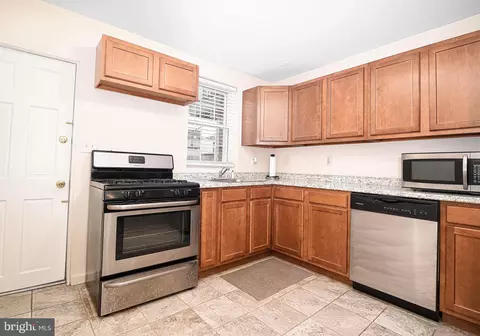 Kitchen - 1621 Patapsco St, Baltimore, MD 21230 photo 3 of 4