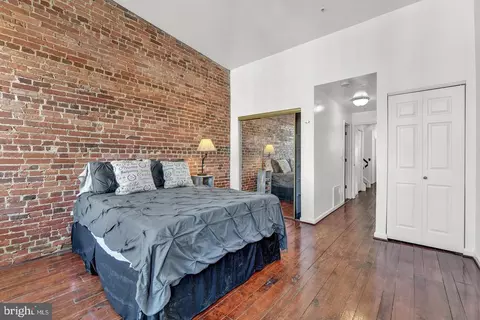 Bedroom - 1264 Battery Ave, Baltimore, MD 21230 photo 3 of 5