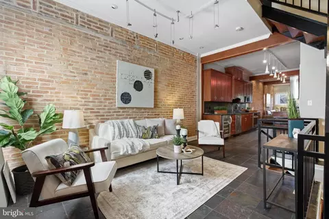 Living - 106 E Montgomery St, Baltimore, MD 21230 photo 2 of 6