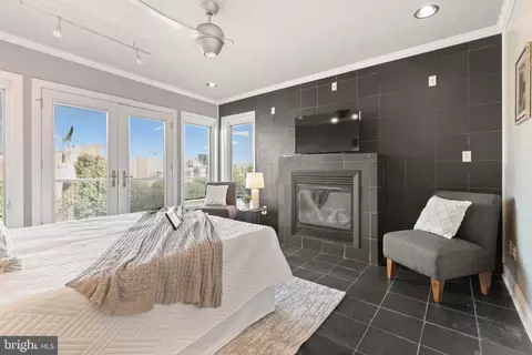 Bedroom - 106 E Montgomery St, Baltimore, MD 21230 photo 1 of 2