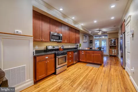 2816 Hudson St, Baltimore, MD 21224