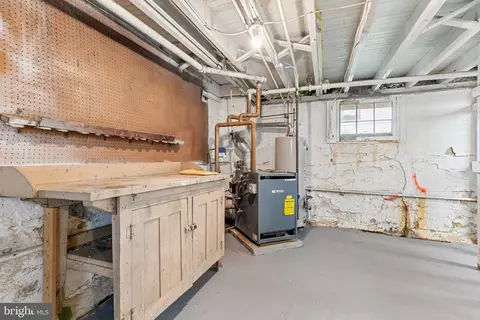 Exterior - 3315 Lerch Dr, Baltimore, MD 21214 photo 7 of 8