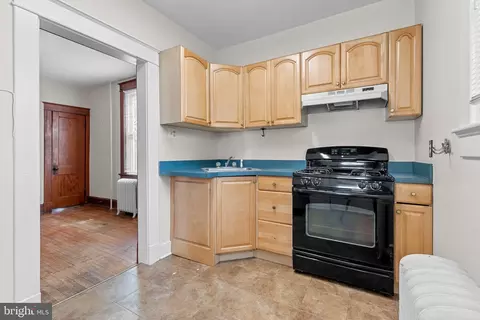Kitchen - 3315 Lerch Dr, Baltimore, MD 21214 photo 2 of 3
