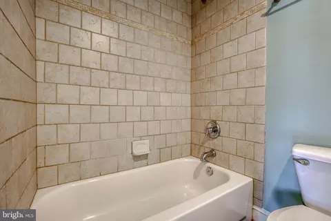 Bath - 2028 Eastern Ave, Baltimore, MD 21231 photo 5 of 6