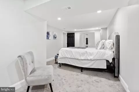 Bedroom - 4906 Gilray Dr, Baltimore, MD 21214 photo 5 of 5