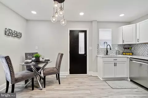 Dining - 4906 Gilray Dr, Baltimore, MD 21214 photo 1 of 2