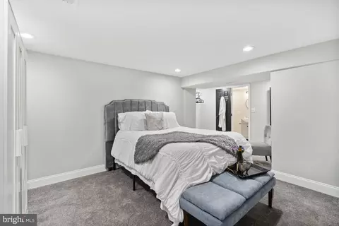 Bedroom - 4906 Gilray Dr, Baltimore, MD 21214 photo 4 of 5