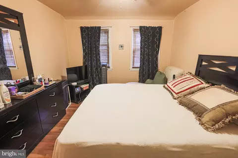 Bedroom - 1439 Meridene Dr, Baltimore, MD 21239 photo 5 of 5