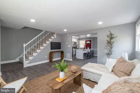 Living - 3408 Richmond Ave, Baltimore, MD 21213 photo 1 of 3
