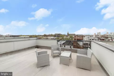 Exterior - 1428 Steuart St, Baltimore, MD 21230 photo 3 of 9