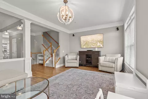 Living - 1428 Steuart St, Baltimore, MD 21230 photo 3 of 3