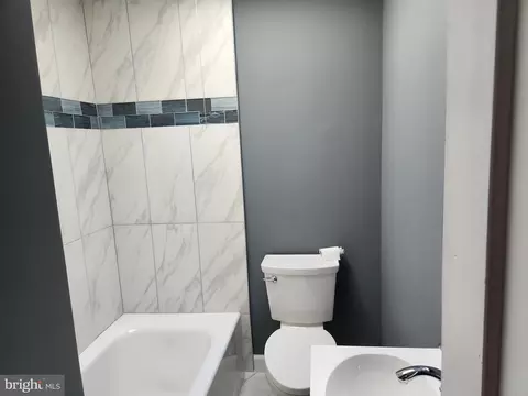 67 Upmanor Rd, Baltimore, MD 21229 photo 12