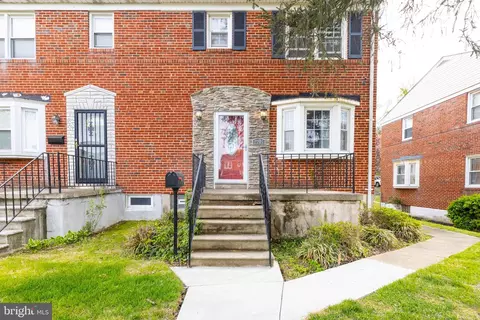Exterior - 2205 Cloville Ave, Baltimore, MD 21214 photo 7 of 9