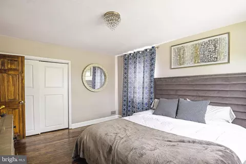Bedroom - 2205 Cloville Ave, Baltimore, MD 21214 photo 2 of 5