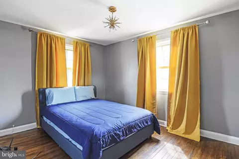 Bedroom - 2205 Cloville Ave, Baltimore, MD 21214 photo 4 of 5