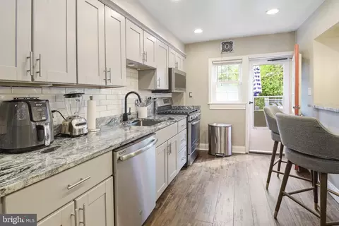 Kitchen - 2205 Cloville Ave, Baltimore, MD 21214 photo 1 of 3