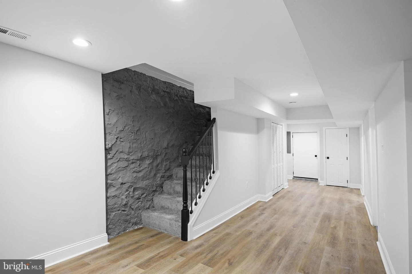 Entry Way - 2010 E 30th St, Baltimore, MD 21218 photo 1 of 2